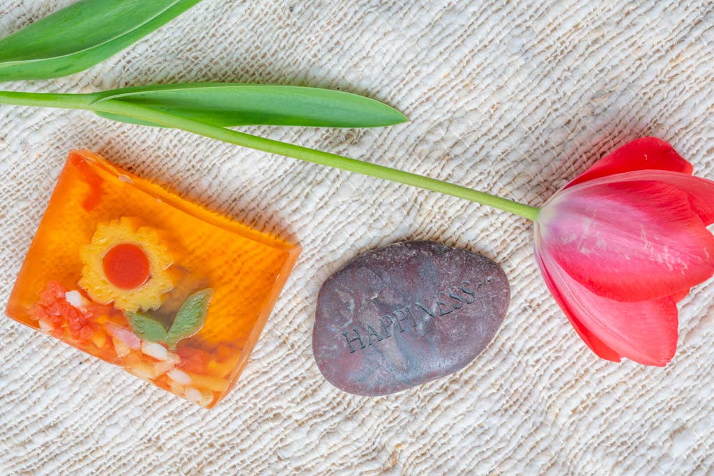 5.5 oz Sunflower Citrus Sensation Soap