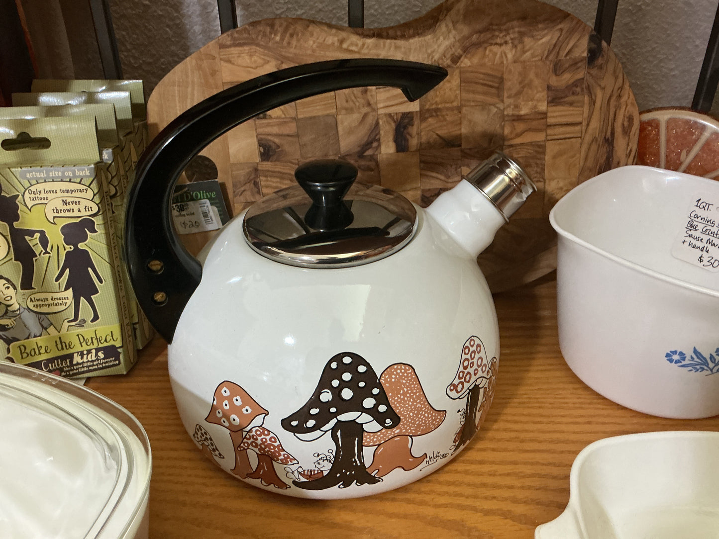 Merry Mushroom Teapot 1970’s