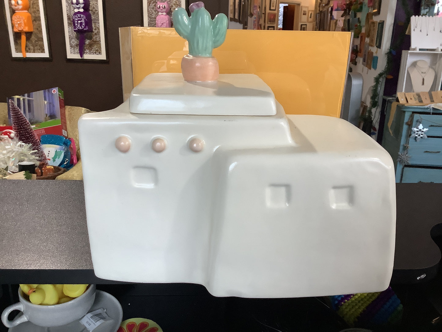 Vintage Treasure Craft Pueblo Mesa Cookie Jar