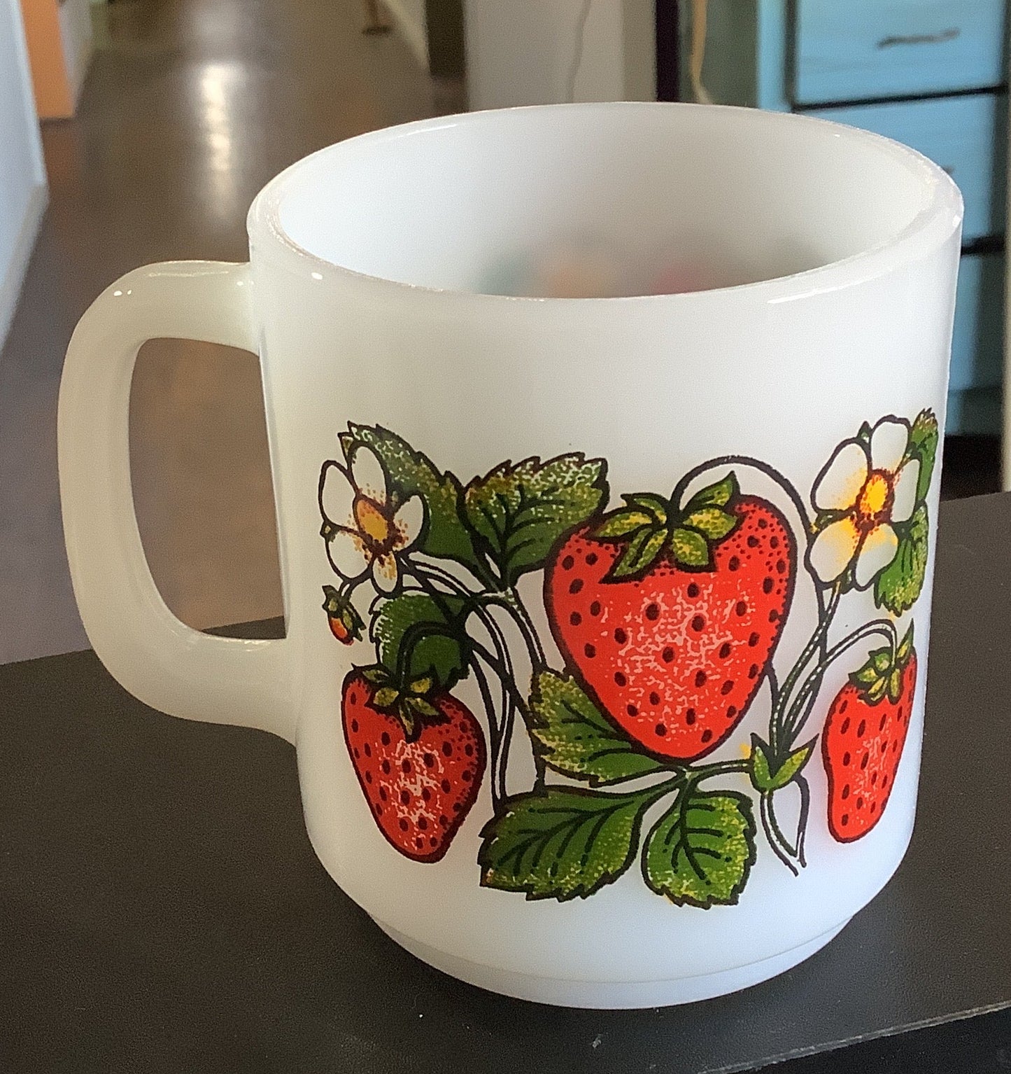 Strawberry Vintage Mugs
