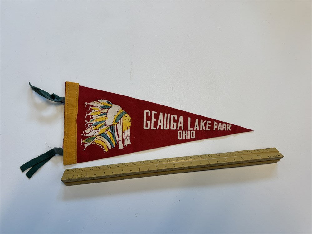 Vintage Geauga Lake Pennant