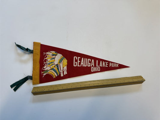 Vintage Geauga Lake Pennant