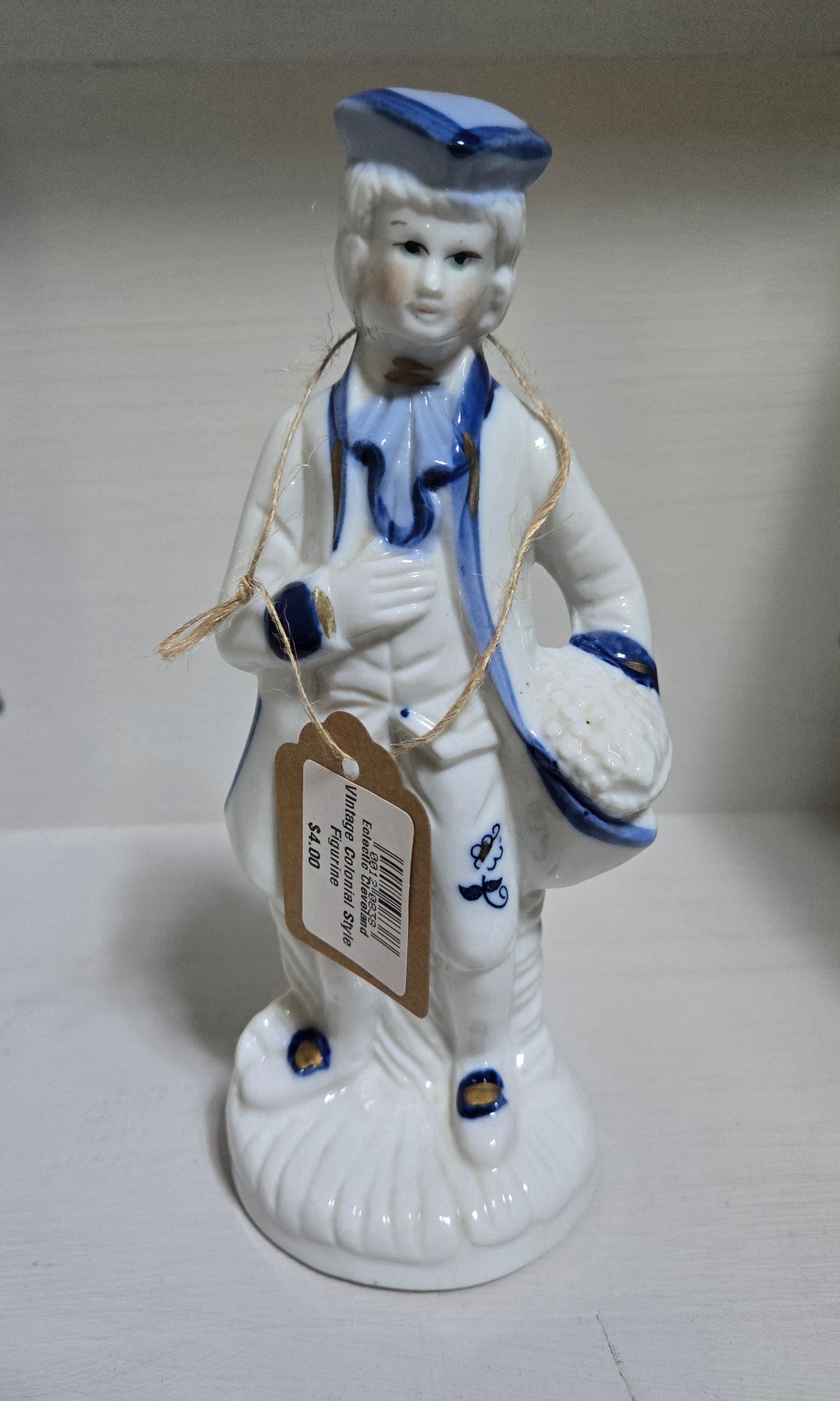 Colonial figurine