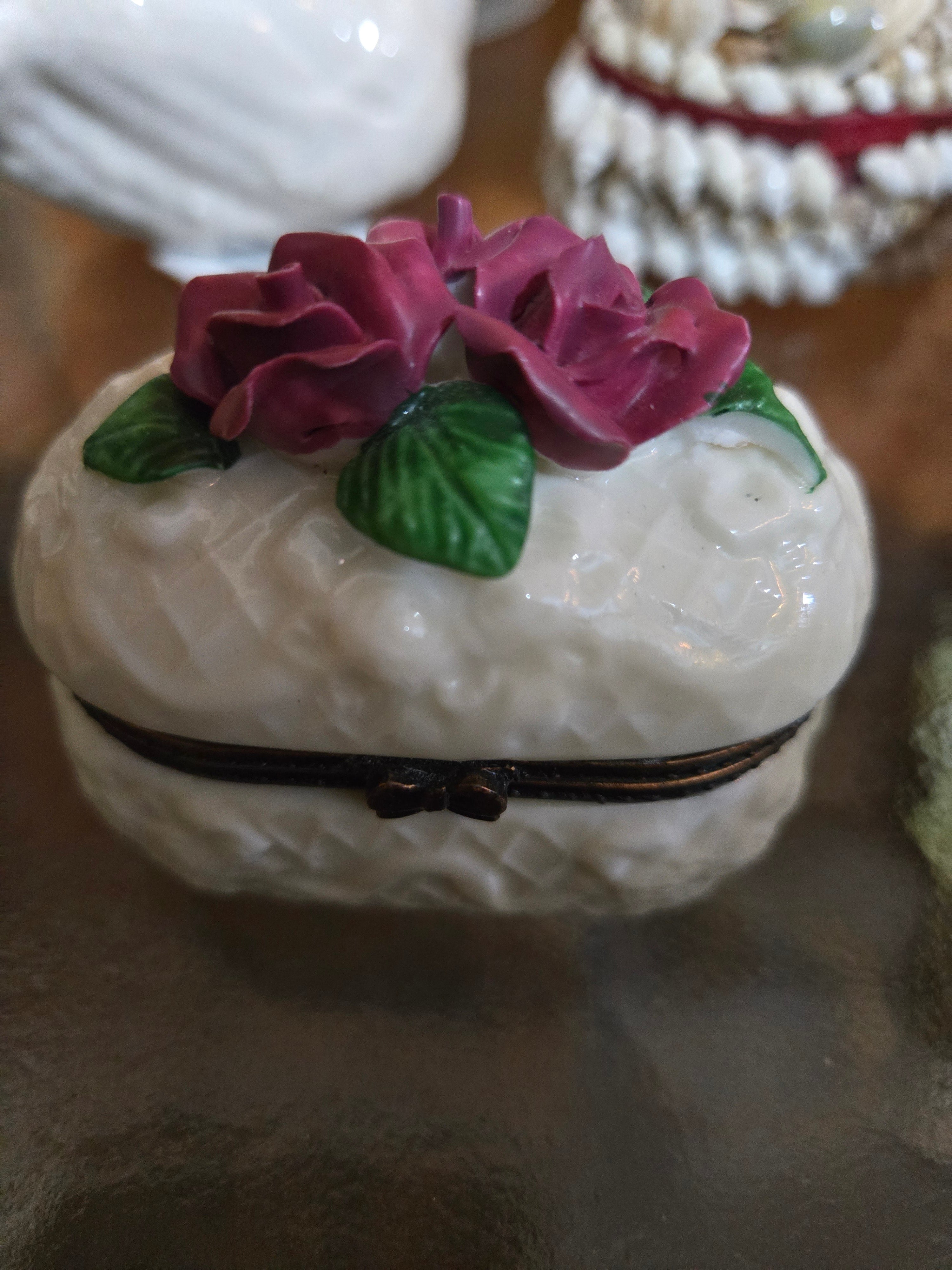 Vintage Items – Eclectic Cleveland